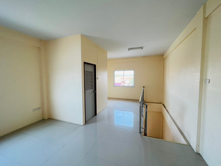 À vendre 2 chambres local commercial à Bang Saray, Pattaya