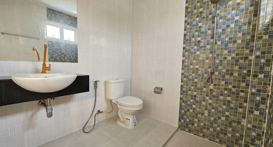 For sale 2 bedrooms house in Phanat Nikhom, Chonburi