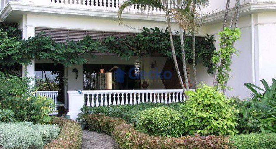 À vendre 2 chambres condo à Sattahip, Chonburi
