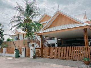 Casa en alquiler y en venta de 6 habitaciones en Bang Lamung, Chonburi