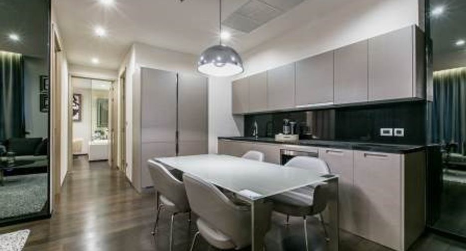 Condo en alquiler de 2 habitaciones en Khlong Toei, Bangkok