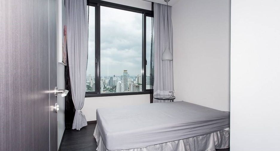 Wohnung zur Miete und zum Kauf mit 2 Zimmer in Khlong Toei, Bangkok