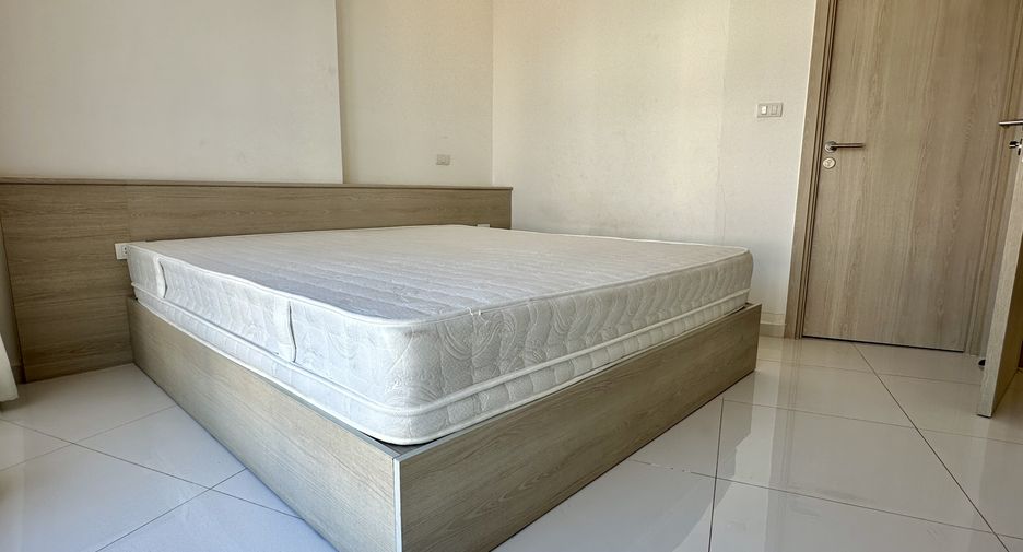 À vendre 2 chambres condo à Pratumnak, Pattaya