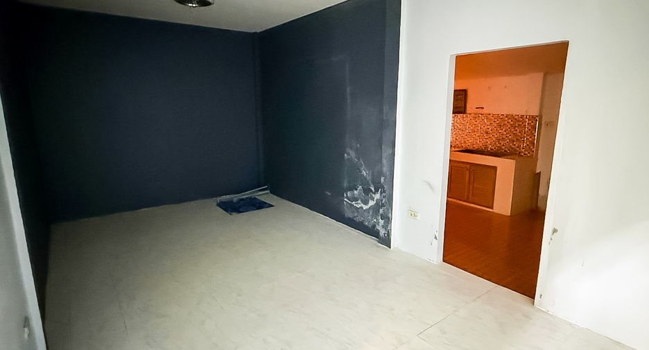 Haus zum Kauf mit 2 Zimmer in Bang Lamung, Chonburi