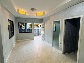 Haus zum Kauf mit 2 Zimmer in Bang Lamung, Chonburi