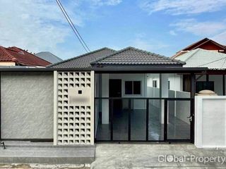 For sale 3 bedrooms house in Bang Lamung, Chonburi