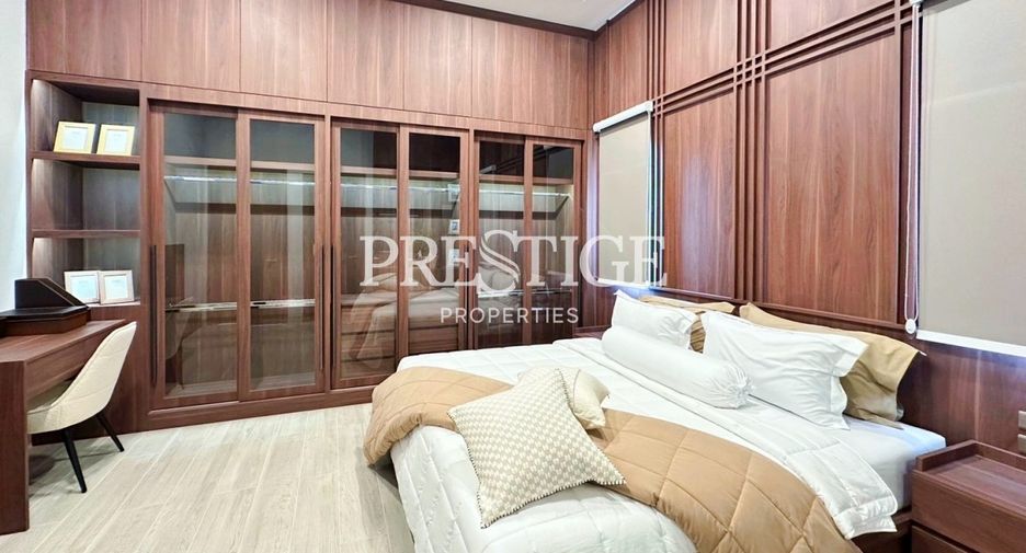 For sale 4 ベッドルーム house in Bang Lamung, Chonburi