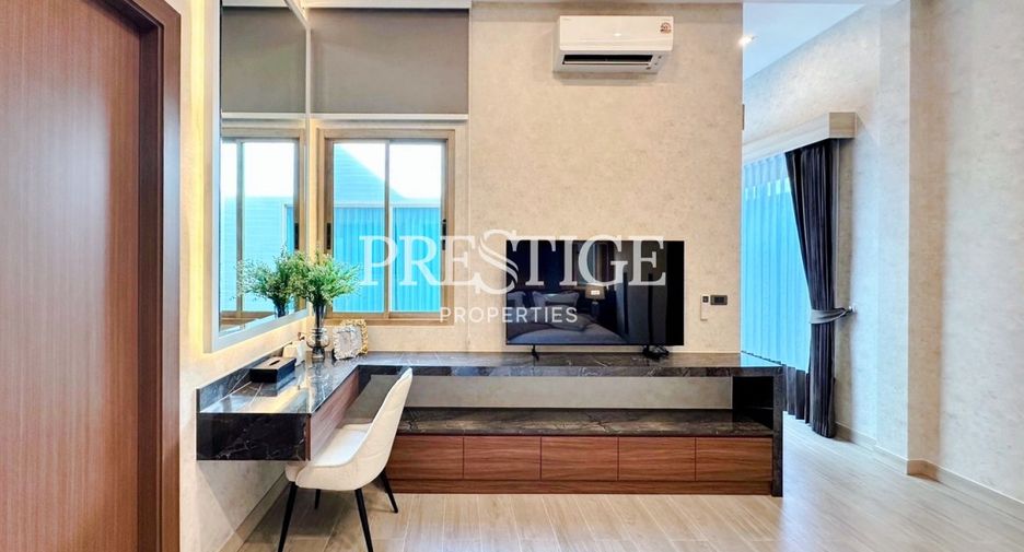 For sale 4 ベッドルーム house in Bang Lamung, Chonburi