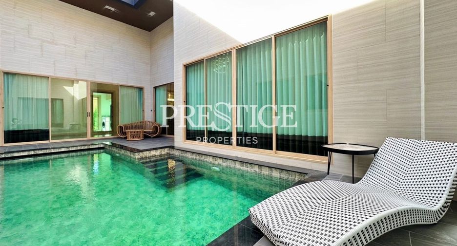 For sale 4 ベッドルーム house in Bang Lamung, Chonburi