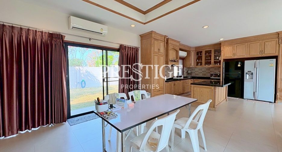 Casa en venta de 3 habitaciones en Huay Yai, Pattaya
