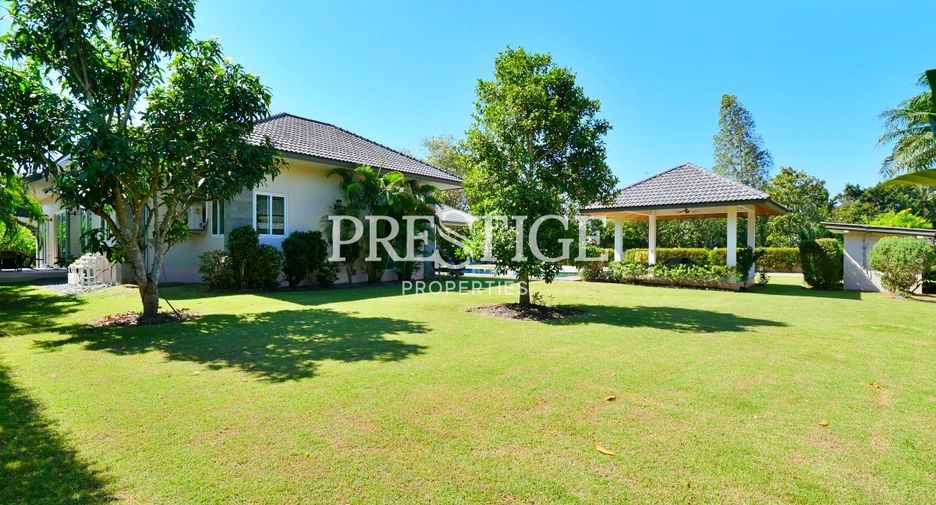 À vendre 4 chambres maison à Bang Lamung, Chonburi