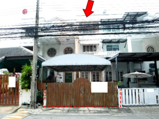 Casa adosada en venta de 5 habitaciones en Bang Na, Bangkok
