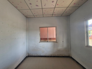 出售 2 卧室 独立屋 在 Pluak Daeng, Rayong