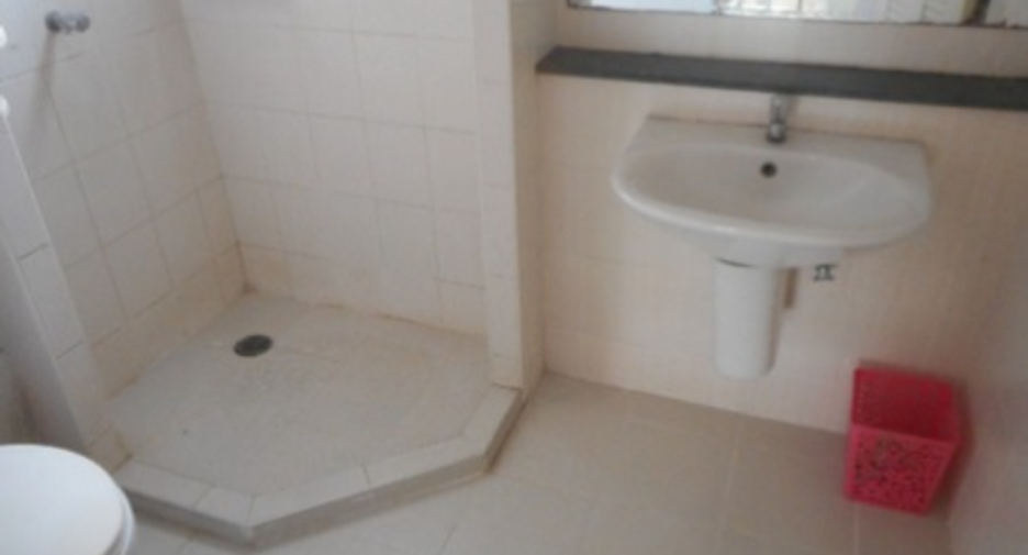 For sale 3 ベッドルーム house in Bang Phli, Samut Prakan