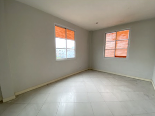 Gewerbefläche zum Kauf mit 3 Zimmer in Mueang Rayong, Rayong