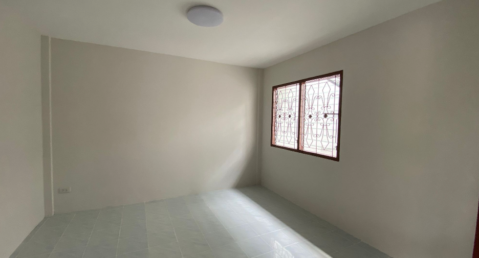 出售 3 卧室 独立屋 在 Mueang Rayong, Rayong