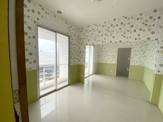 For sale 3 bedrooms retail Space in Mueang Rayong, Rayong