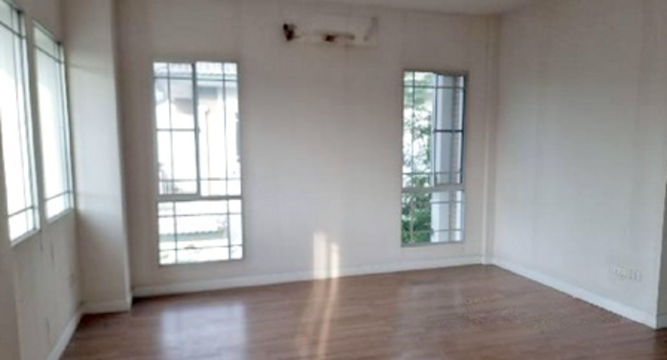 ขาย 3 ห้องนอน บ้านเดี่ยว ใน บางเสาธง, สมุทรปราการ