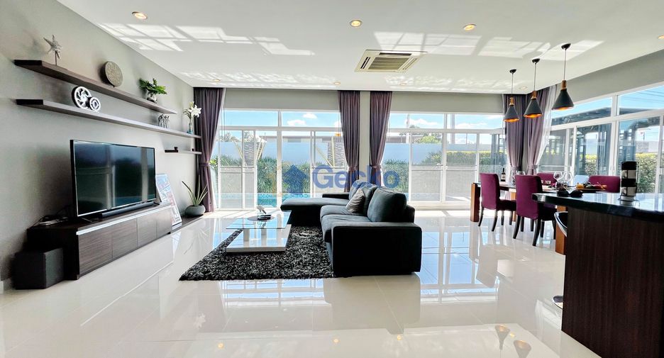 Casa en venta de 3 habitaciones en Bang Lamung, Chonburi