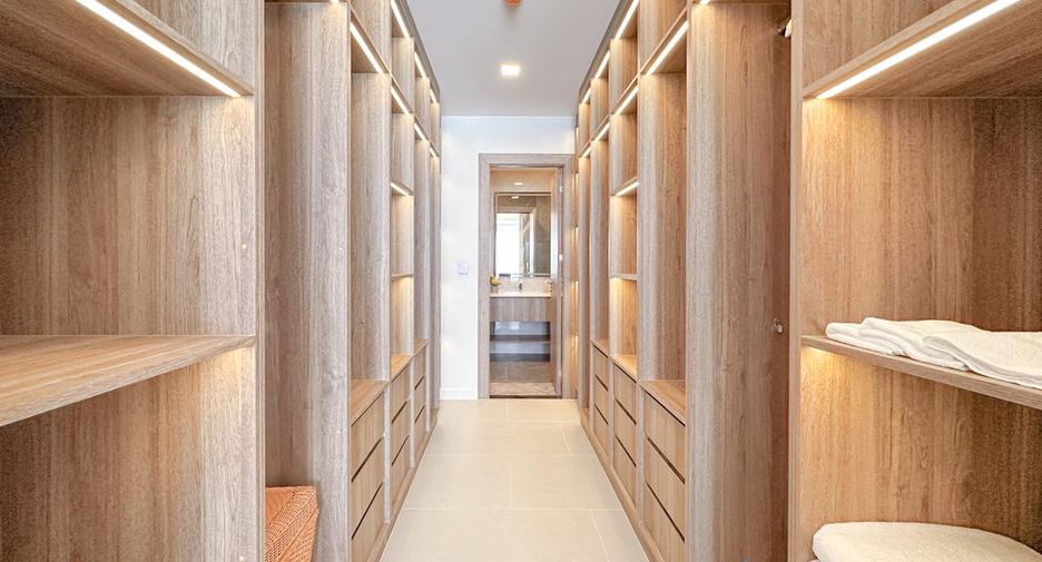 Condo en venta de 3 habitaciones en Bang Lamung, Chonburi