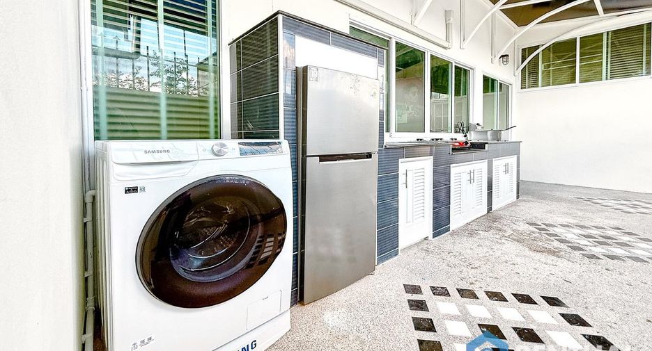 For sale 3 bedrooms house in Bang Lamung, Chonburi