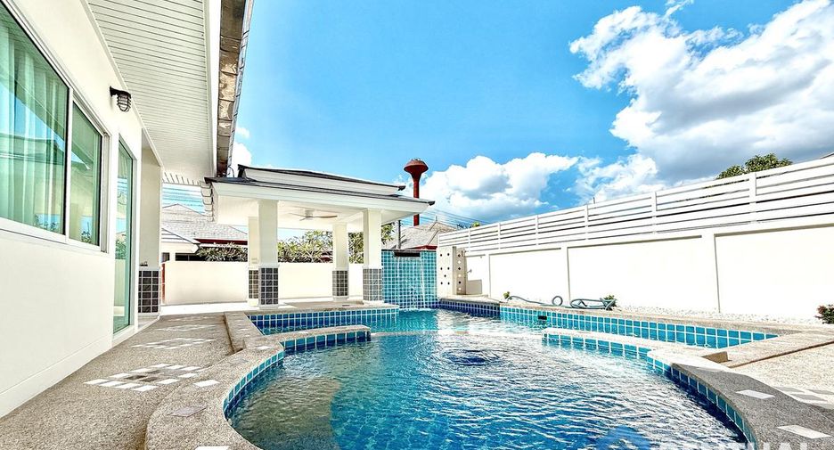 For sale 3 bedrooms house in Bang Lamung, Chonburi