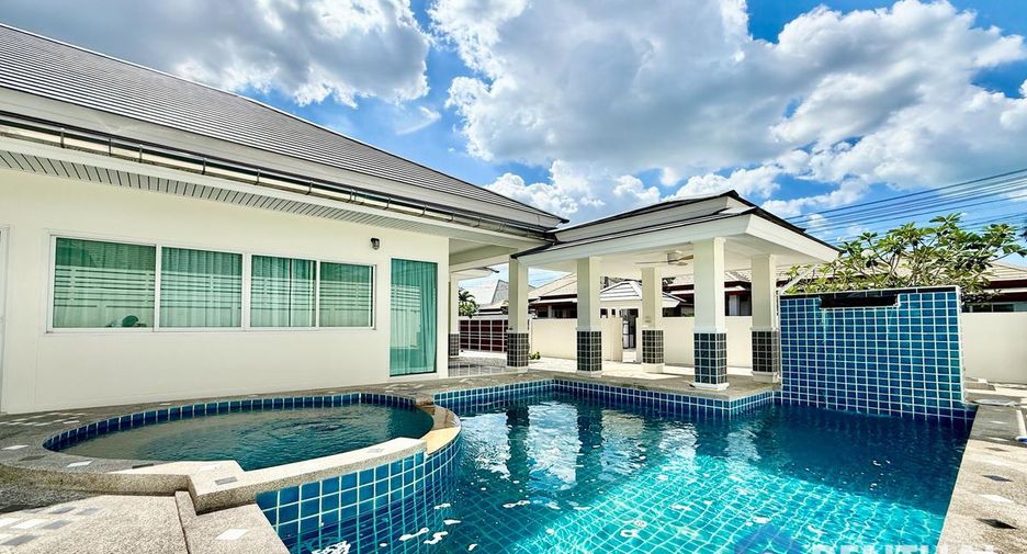 For sale 3 bedrooms house in Bang Lamung, Chonburi