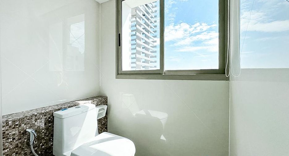 Condo en alquiler y en venta de 2 habitaciones en Bang Lamung, Chonburi