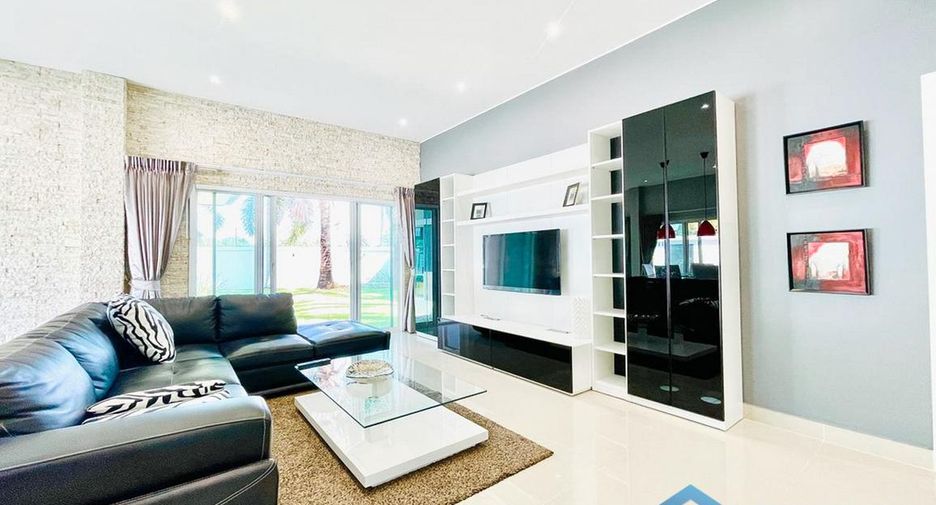 For rent and for sale 4 bedrooms house in Bang Lamung, Chonburi