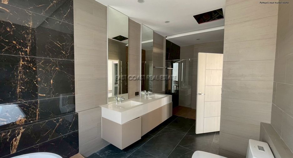 Casa en venta de 3 habitaciones en Bang Lamung, Chonburi