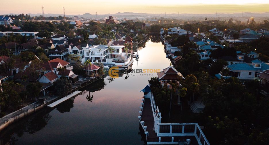 出售 7 卧室 独立屋 在 Sattahip, Chon Buri
