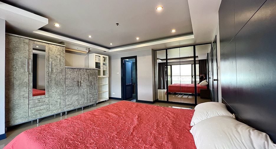 For sale 2 bedrooms condo in Bang Lamung, Chonburi