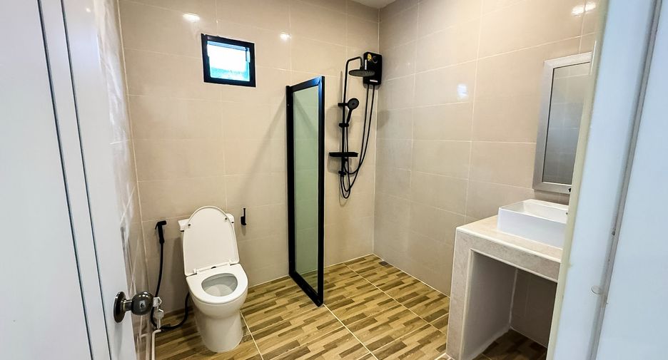 For rent 3 bedrooms house in Bang Lamung, Chonburi