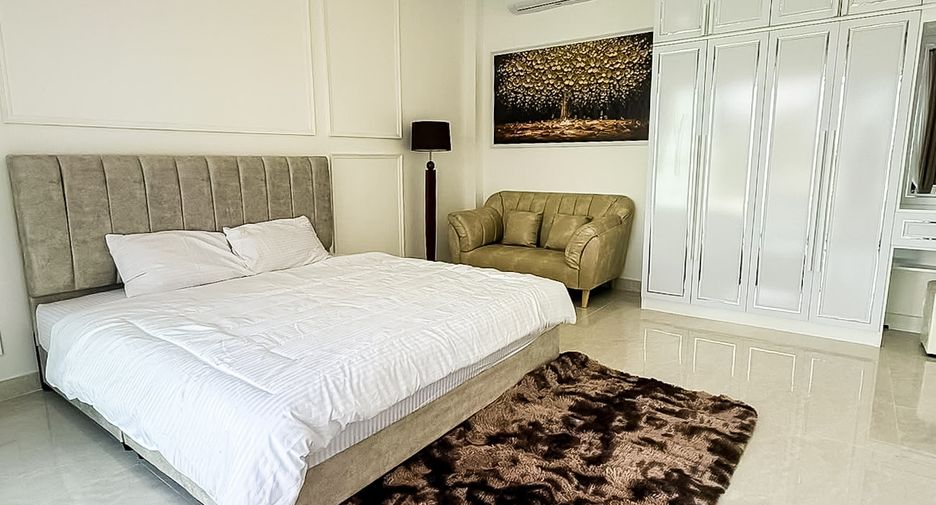 For rent 3 bedrooms house in Bang Lamung, Chonburi