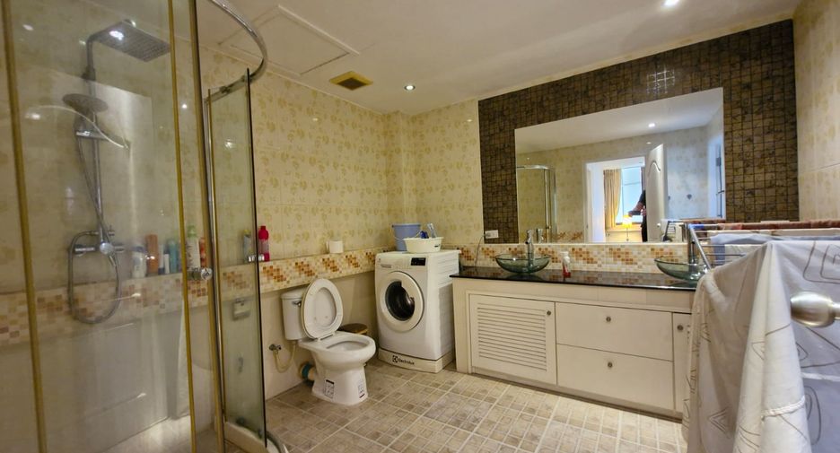 For sale 3 bedrooms house in Bang Lamung, Chonburi