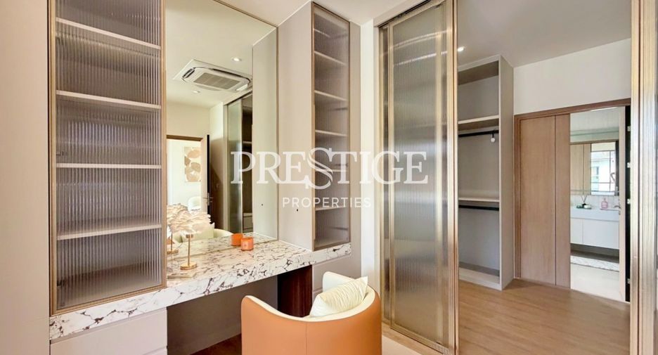 For sale 4 bedrooms house in Bang Lamung, Chonburi