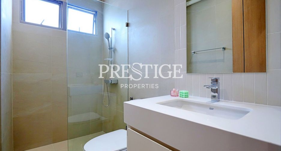 For sale 4 bedrooms house in Bang Lamung, Chonburi