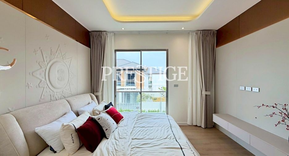 For sale 4 bedrooms house in Bang Lamung, Chonburi