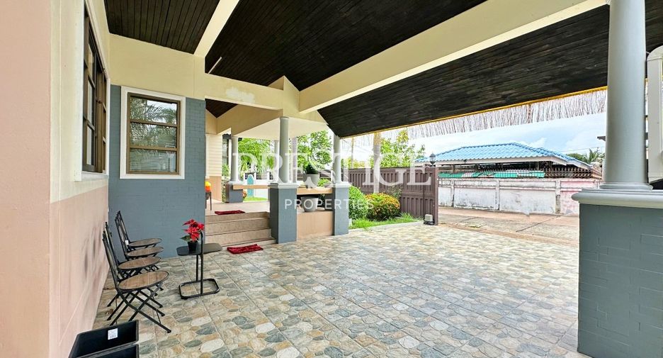For sale and for rent 4 bedrooms house in Bang Lamung, Chonburi