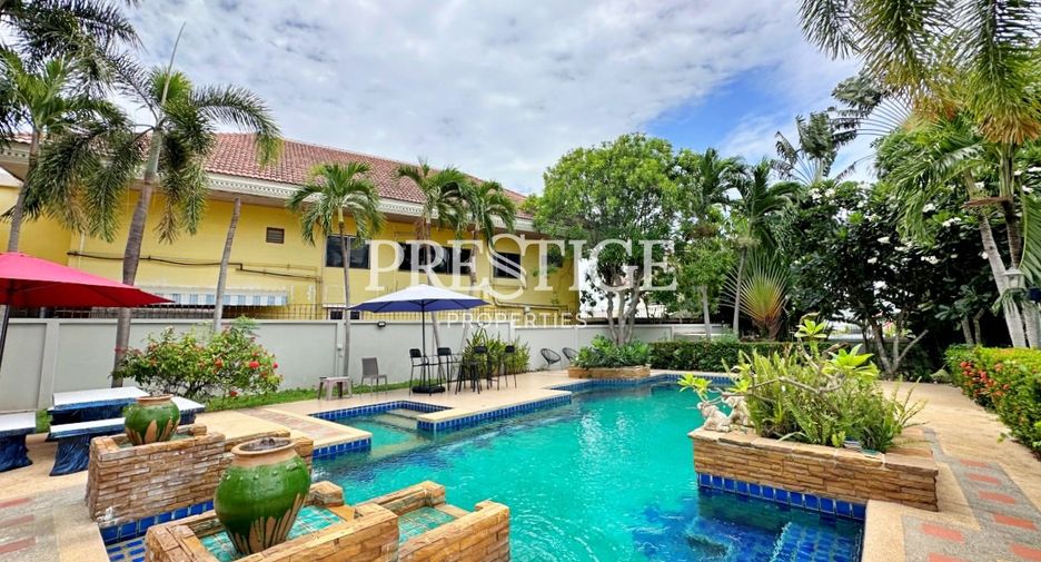 For sale and for rent 4 bedrooms house in Bang Lamung, Chonburi