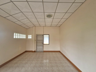 出售 2 卧室 独立屋 在 Mueang Rayong, Rayong