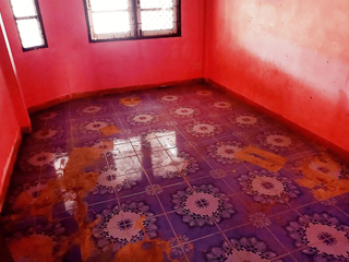 Casa adosada en venta de 2 habitaciones en Pluak Daeng, Rayong