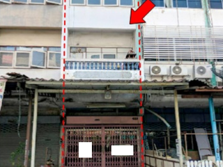 出售 9 卧室 商业空间 在 Saphan Sung, 曼谷