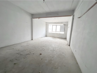 For sale 1 bed retail Space in Bang Kapi, Bangkok