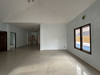 For sale 3 bedrooms house in Ban Chang, Rayong