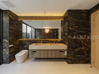 Haus zur Miete mit 6 Zimmer in Bang Lamung, Chonburi