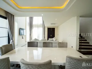 Haus zur Miete mit 4 Zimmer in Bang Lamung, Chonburi