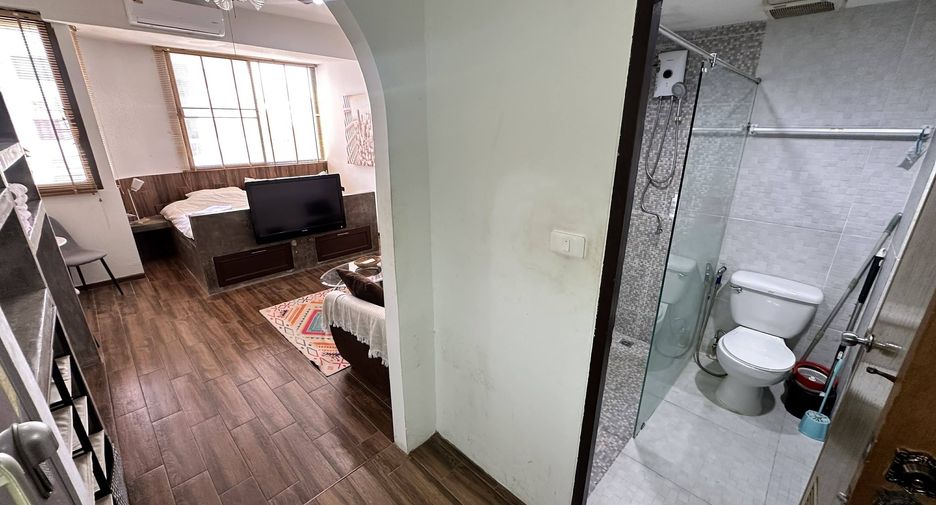 For sale 1 bed condo in Bang Lamung, Chonburi