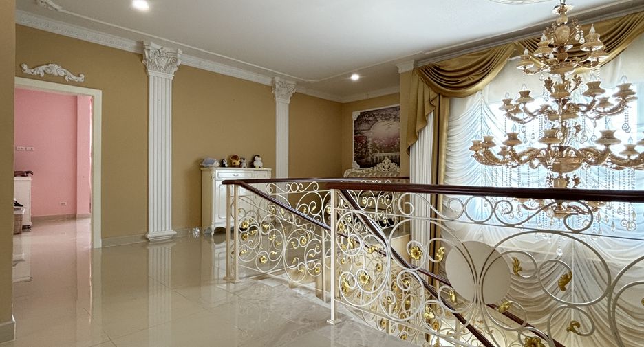 Casa en venta de 3 habitaciones en Bang Lamung, Chonburi