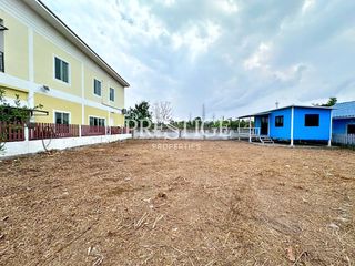 出售 土地 在 Bang Lamung, Chon Buri